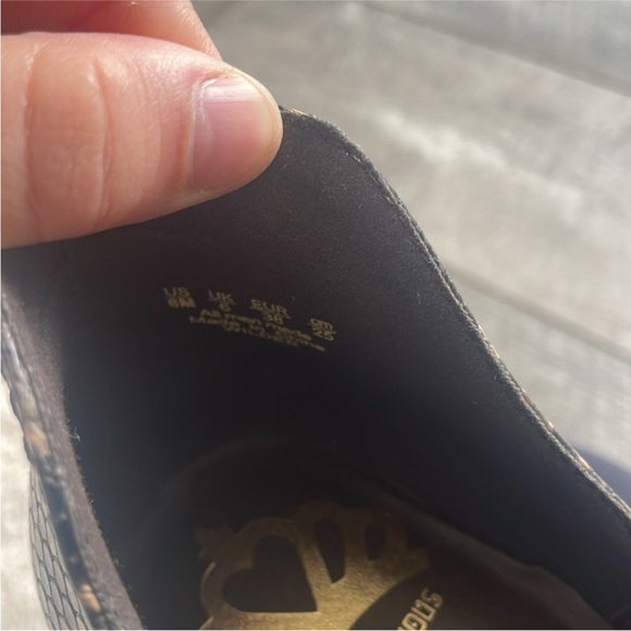 Fergalicious Size 8 Snake Print Ankle Boots. - Picture 6 of 7